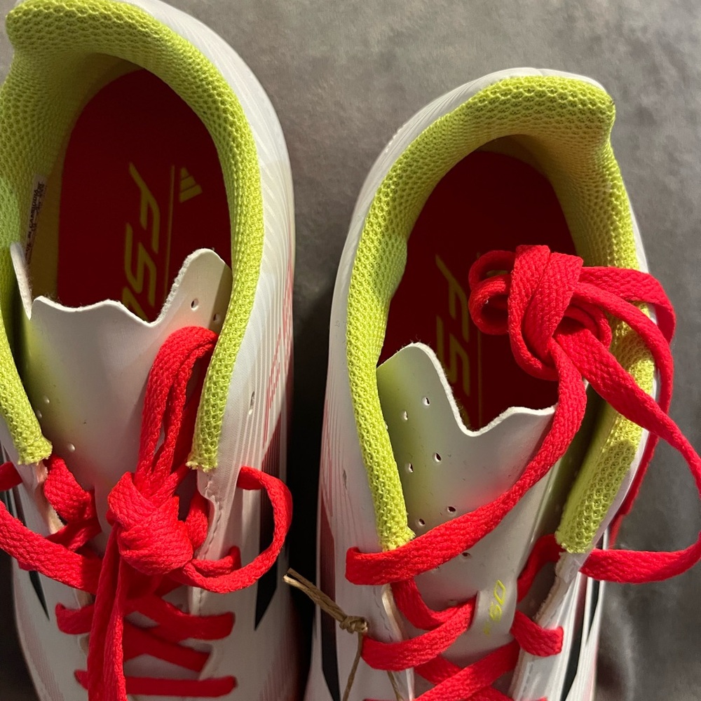 Adidas Kids Sneakers - Red, White, and Black - Picture 4 of 6